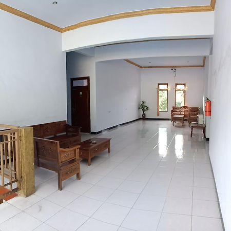 Hotel Nadia ברומו מראה חיצוני תמונה