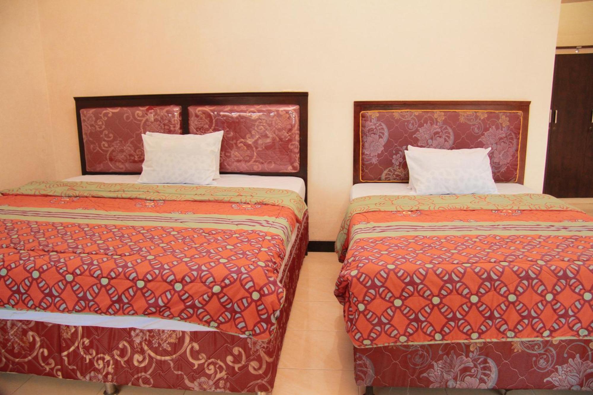 Hotel Nadia ברומו מראה חיצוני תמונה