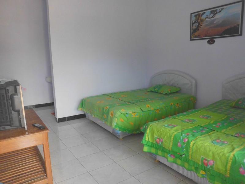 Hotel Nadia ברומו מראה חיצוני תמונה